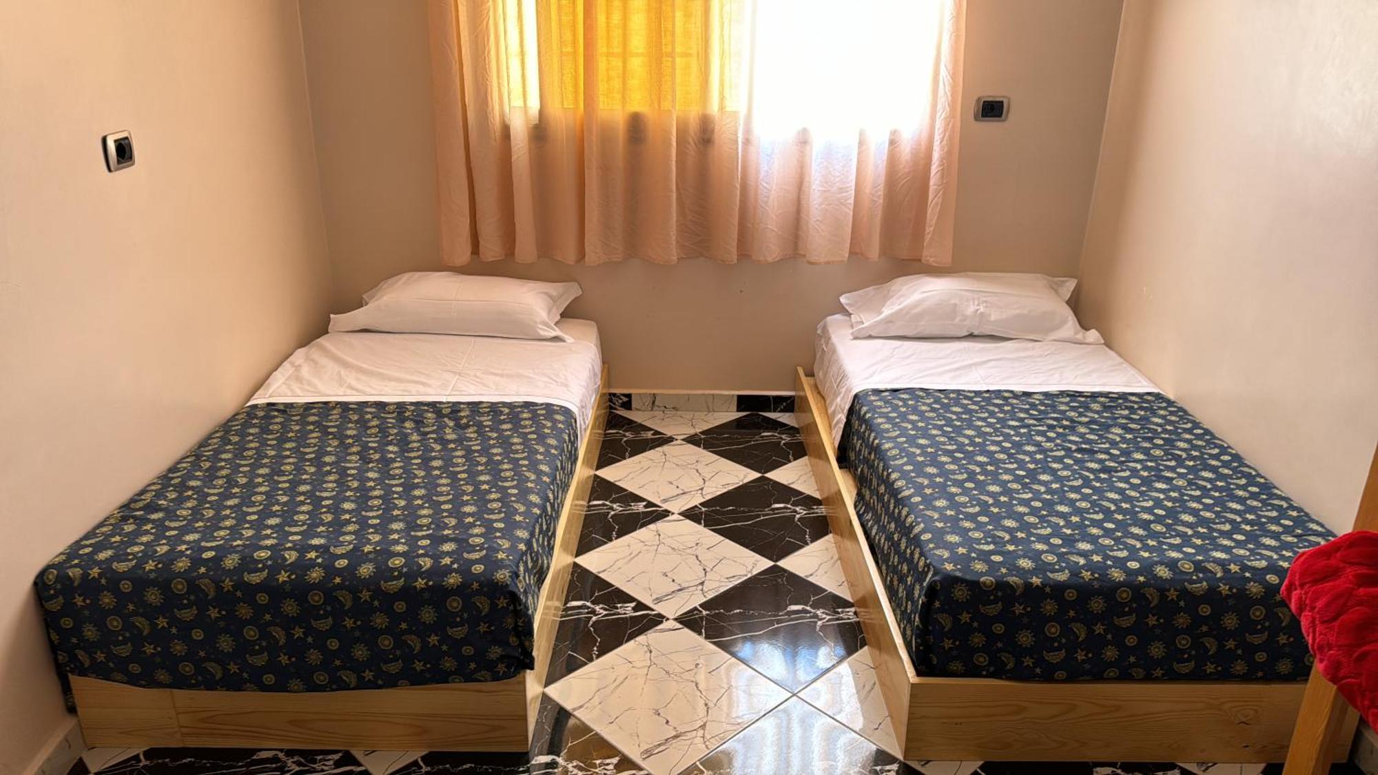 אימסואן Soraya Guest House Surf Camp & Restaurant מראה חיצוני תמונה